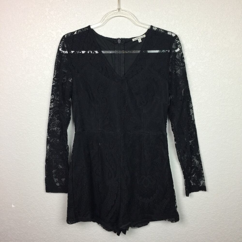 CHARLOTTE RUSSE Black Lace Romper Size M